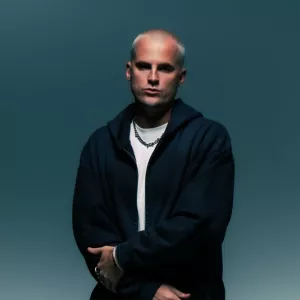 Tracklist artwork