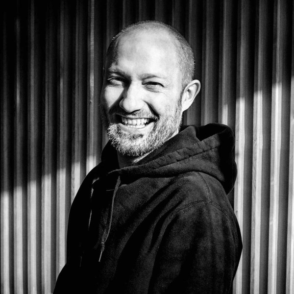 Paul Kalkbrenner ft. Fritz Kalkbrenner - Sky And Sand