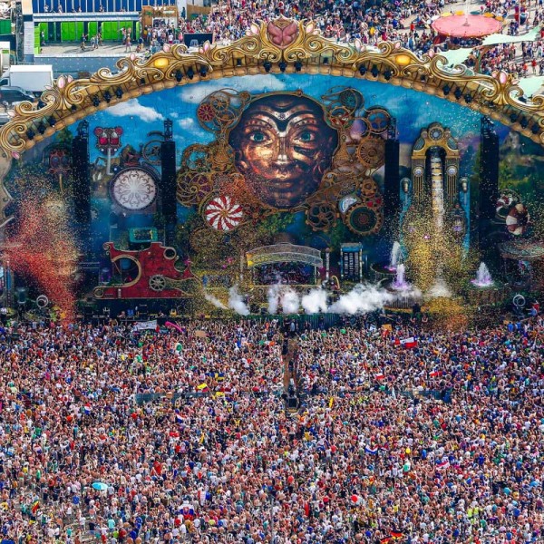 tomorrowland-2014-pic