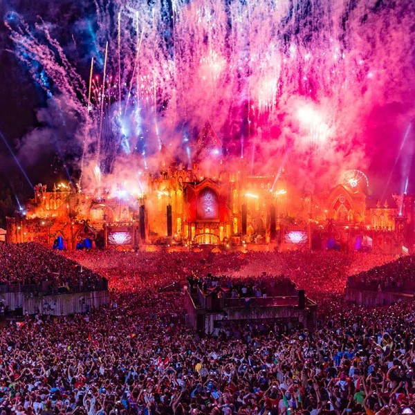 tomorrowland-2015-pic
